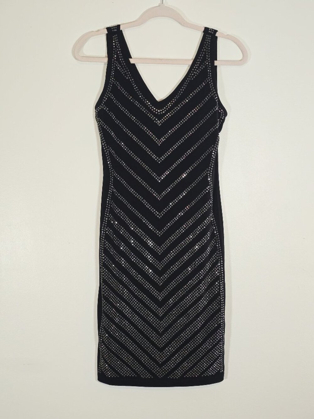 Carmen Marc Valvo Black Chevron Rhinestone Bodycon Dress Size S